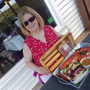 Meet your Posher, Robyn